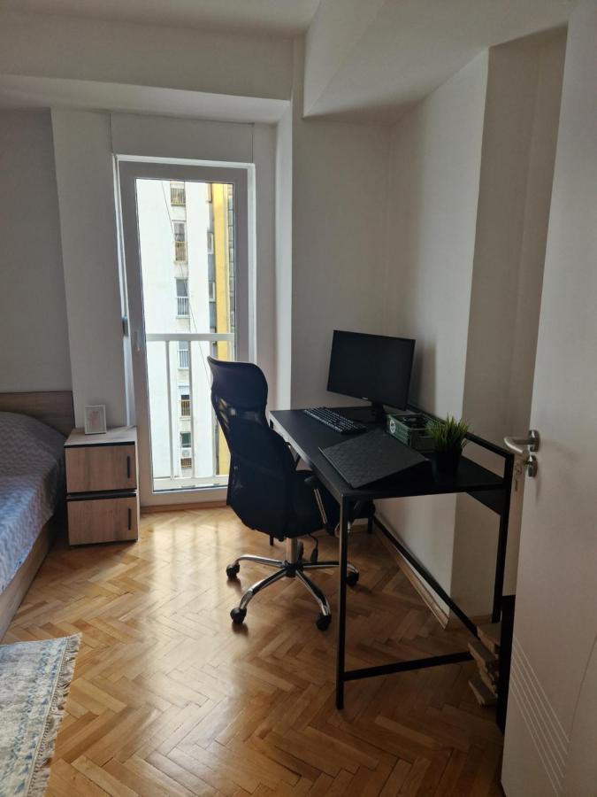 Comfy Center Apartment 스코페 외부 사진
